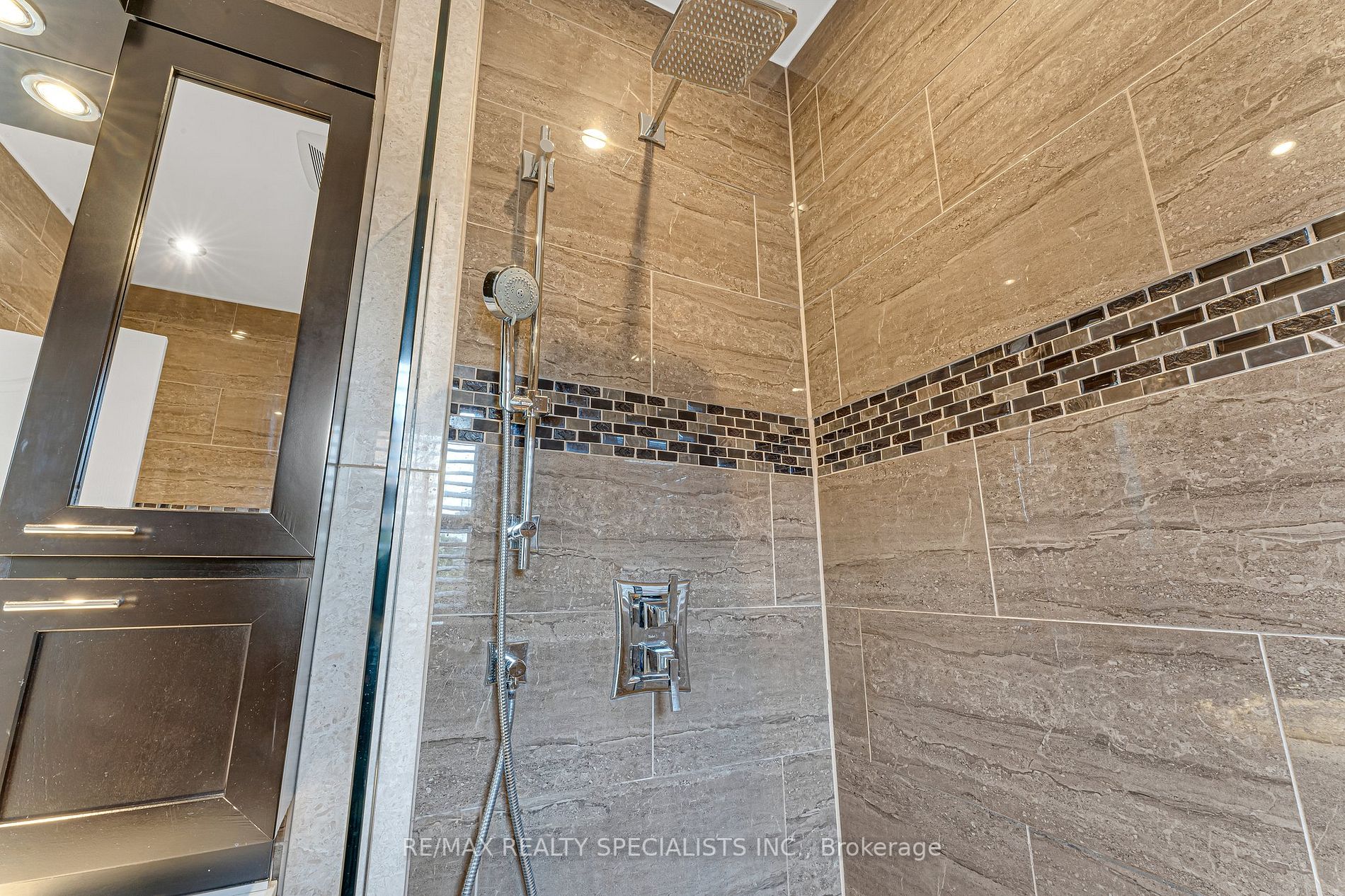 146 Resurrection Rd, #8