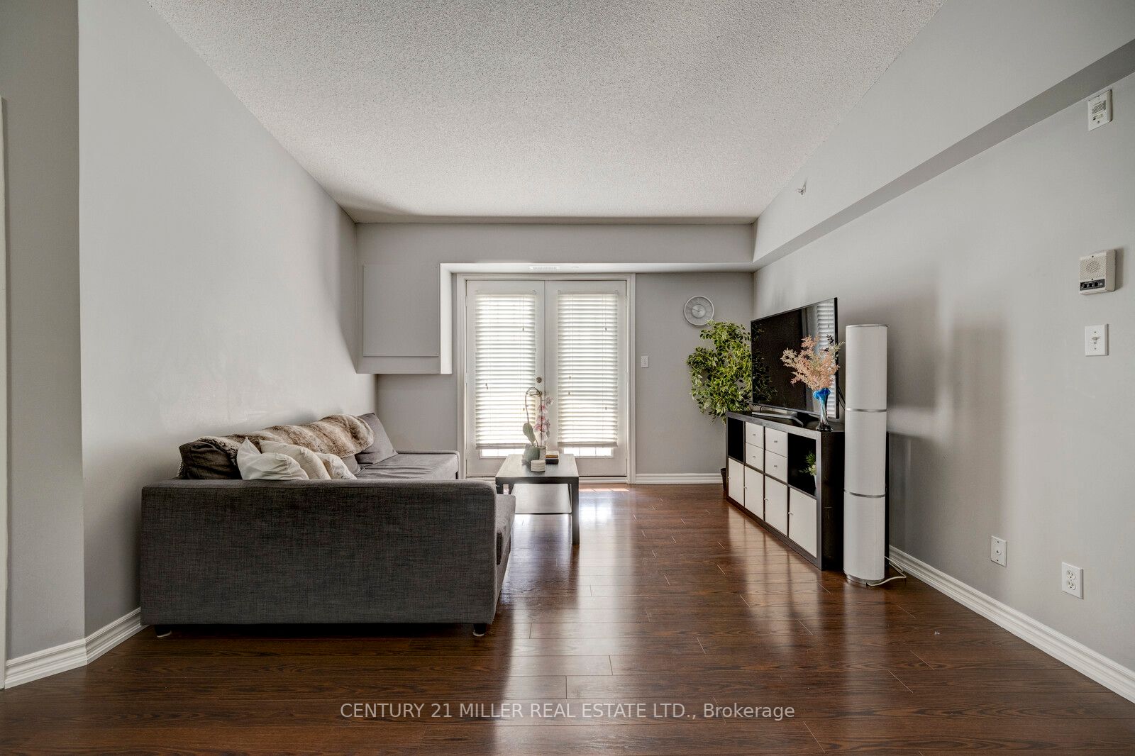1490 Bishops Gate, #408