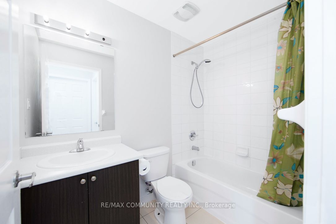50 SKY Harbour Drive, #406