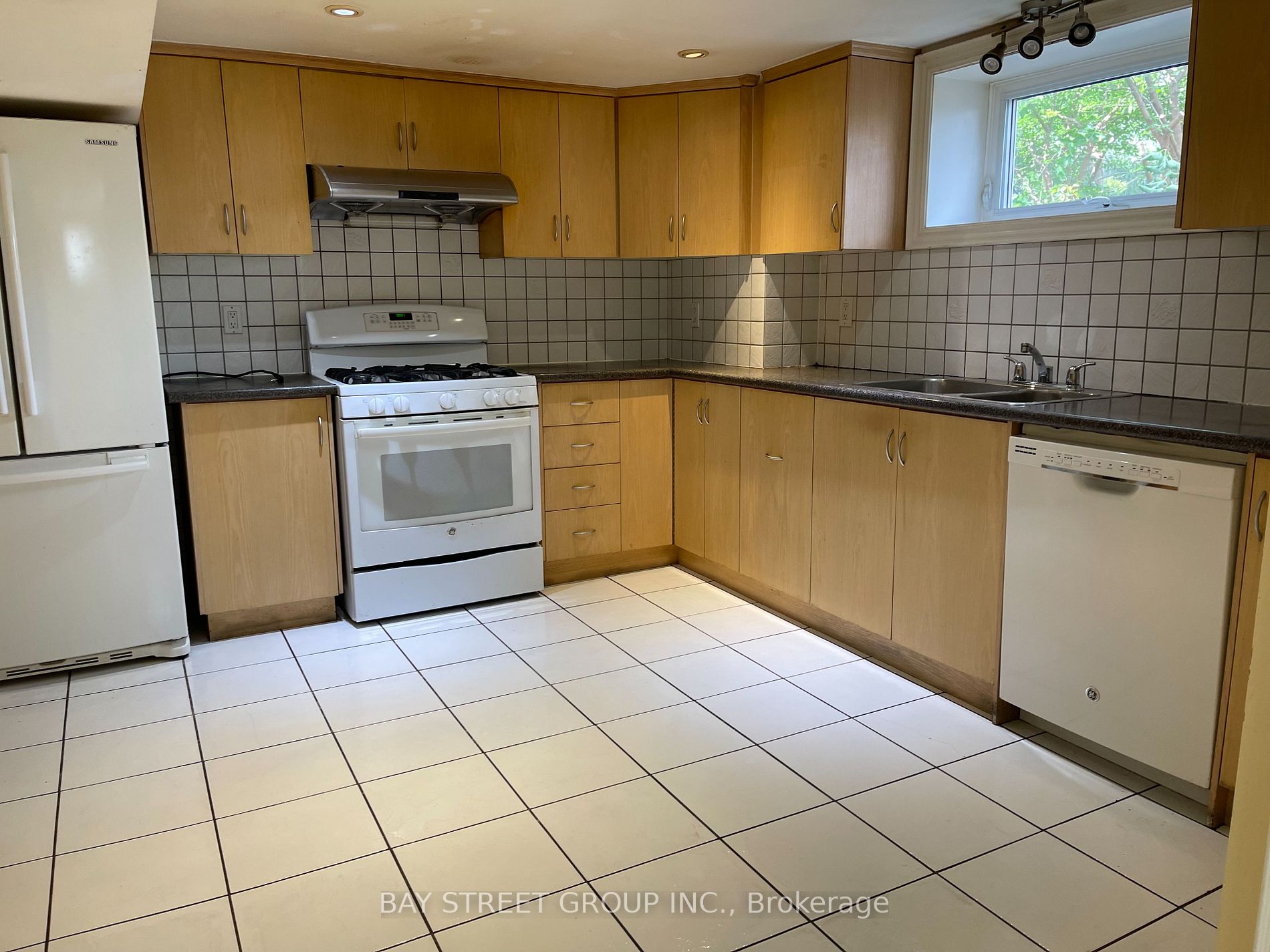 3513 Palgrave Rd