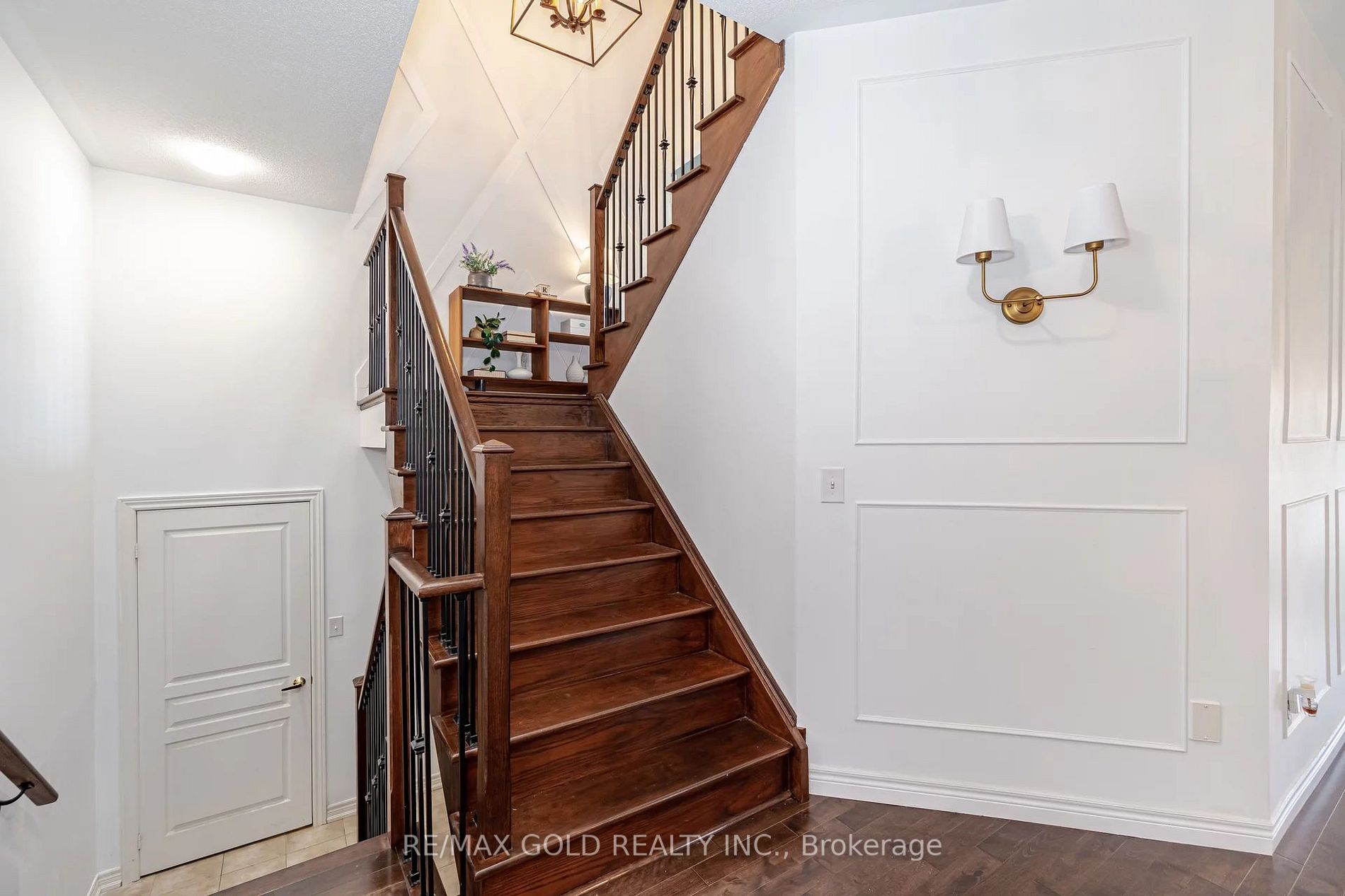 19 Lockport Crescent