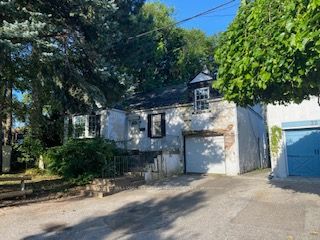 20 Boylen St