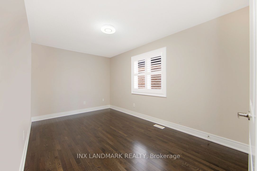 34 Wasaga Rd
