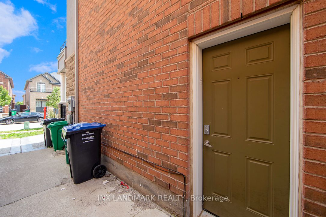 34 Wasaga Rd