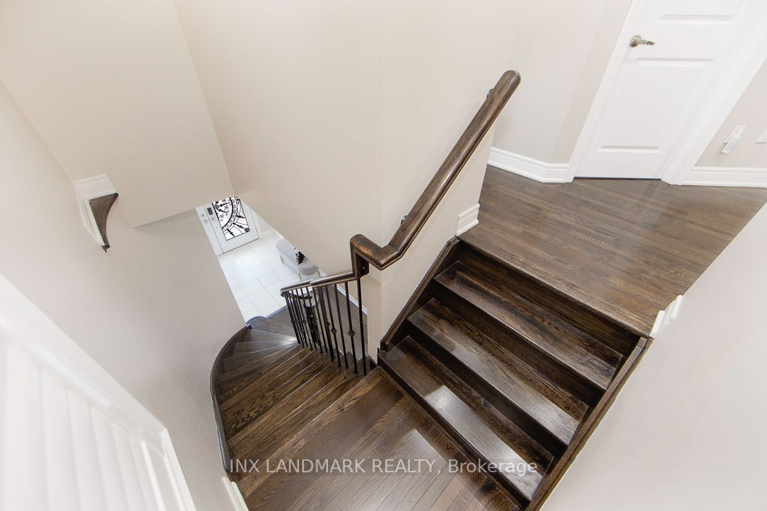 34 Wasaga Rd