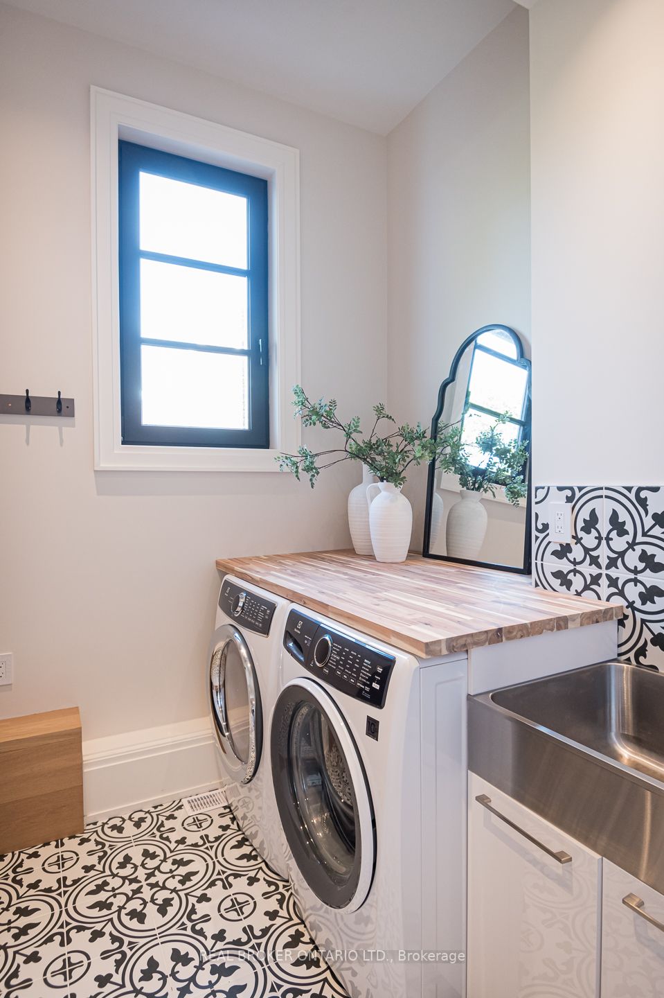 Listing W6740402 - Large Photo # 9