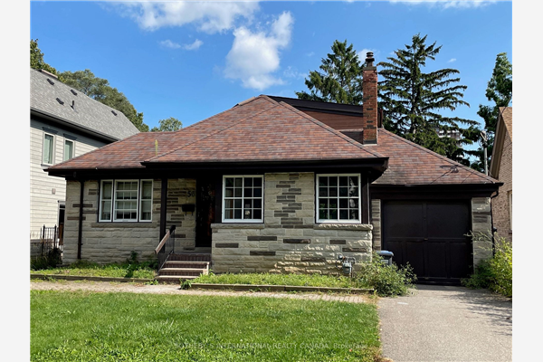 56 Inglewood Dr, Mississauga