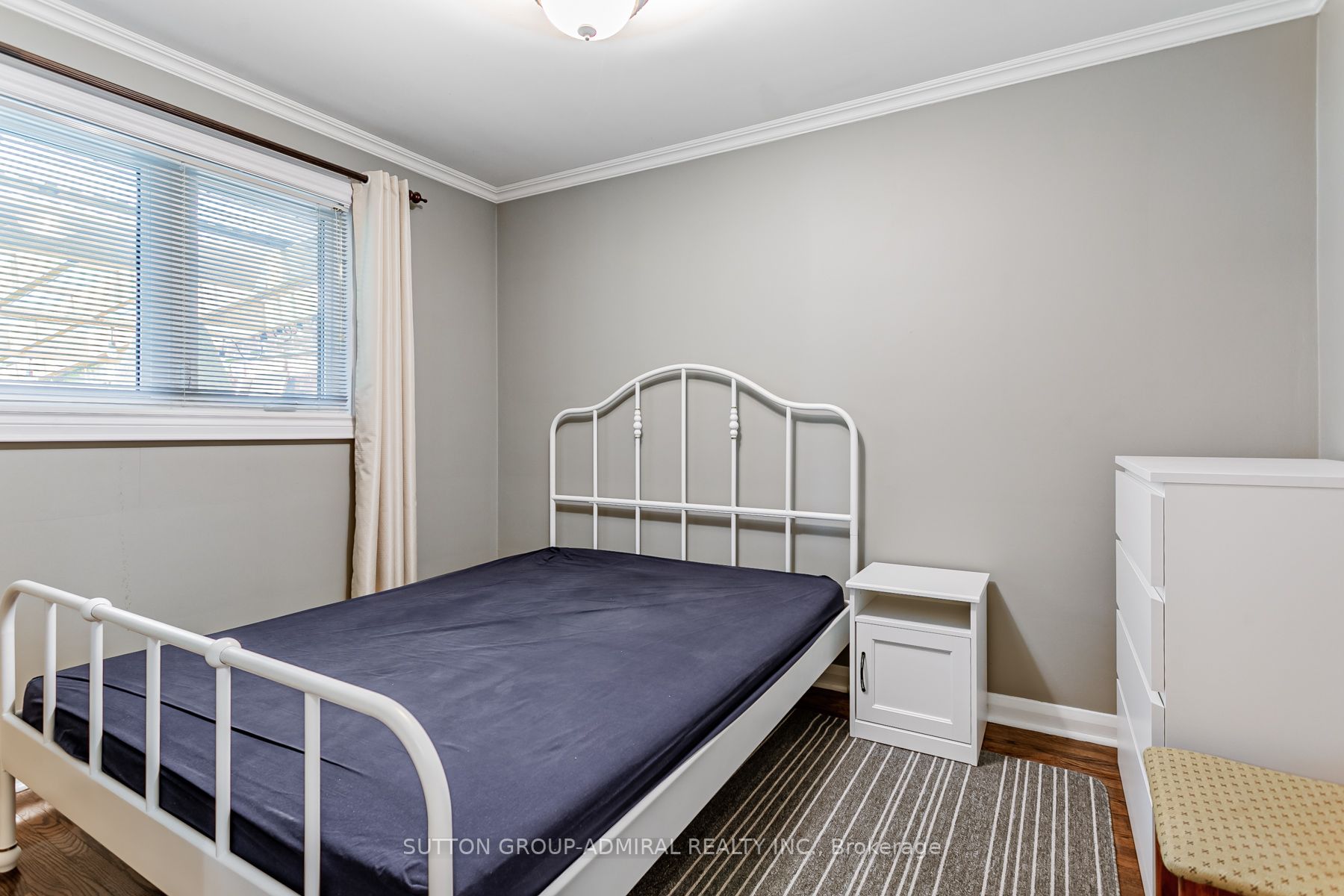 102 Cornwall Rd, #Upper