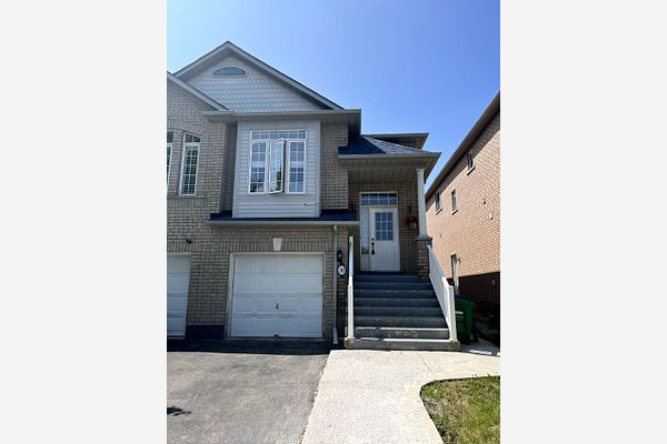30 Belinda Dr, Brampton