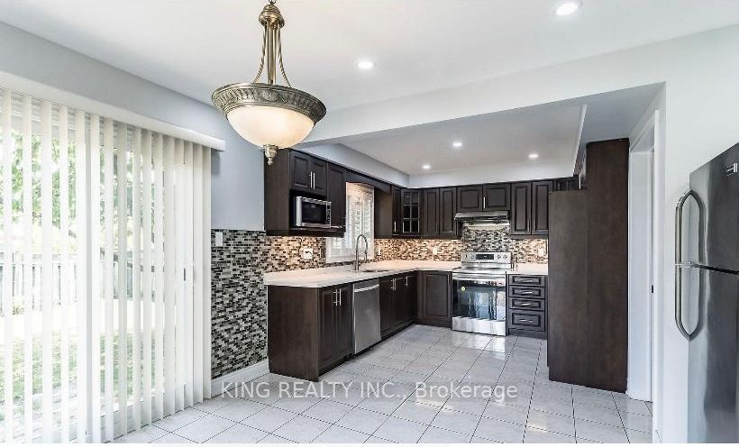 109 Mountainash Rd