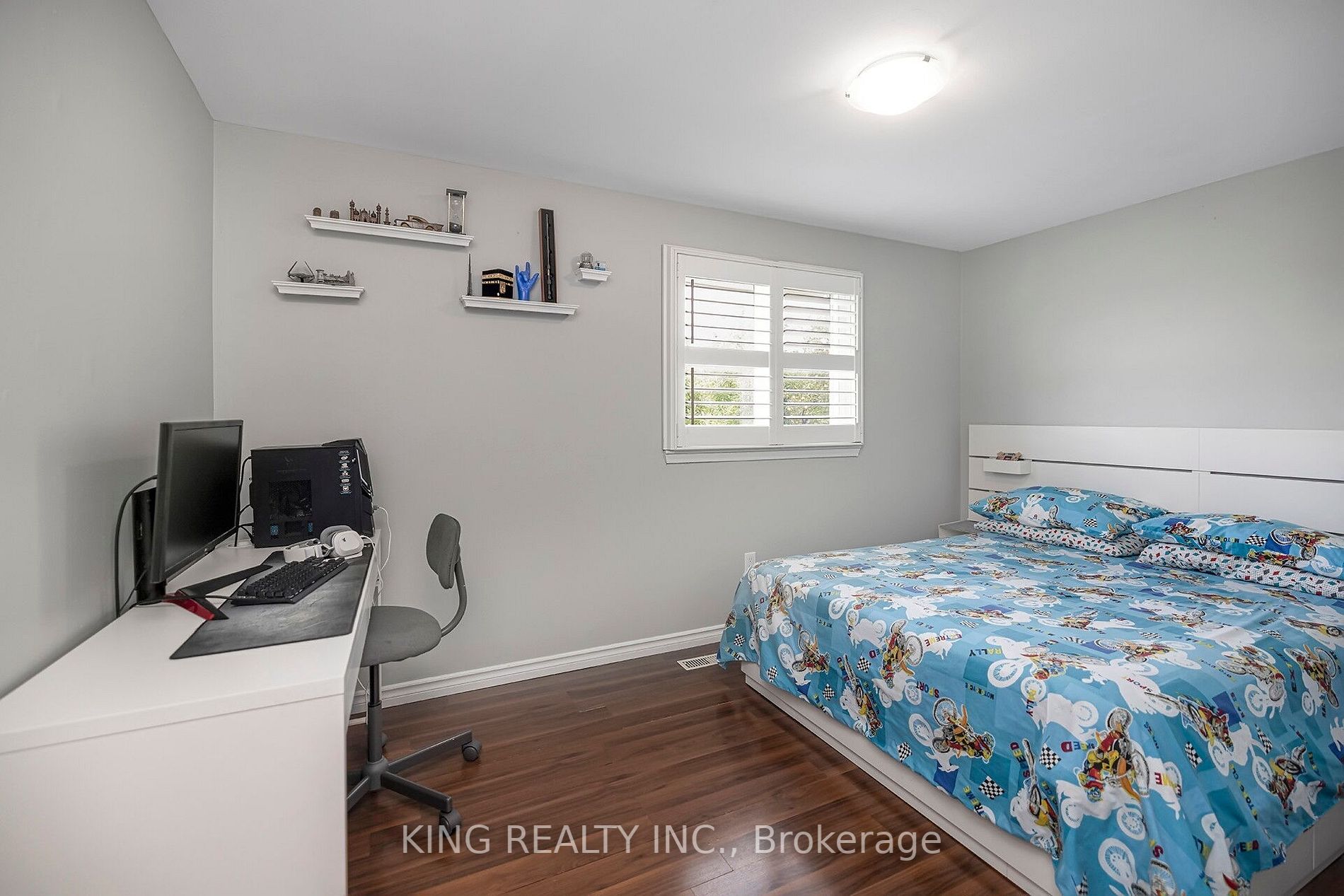 3887 Teeswater Rd