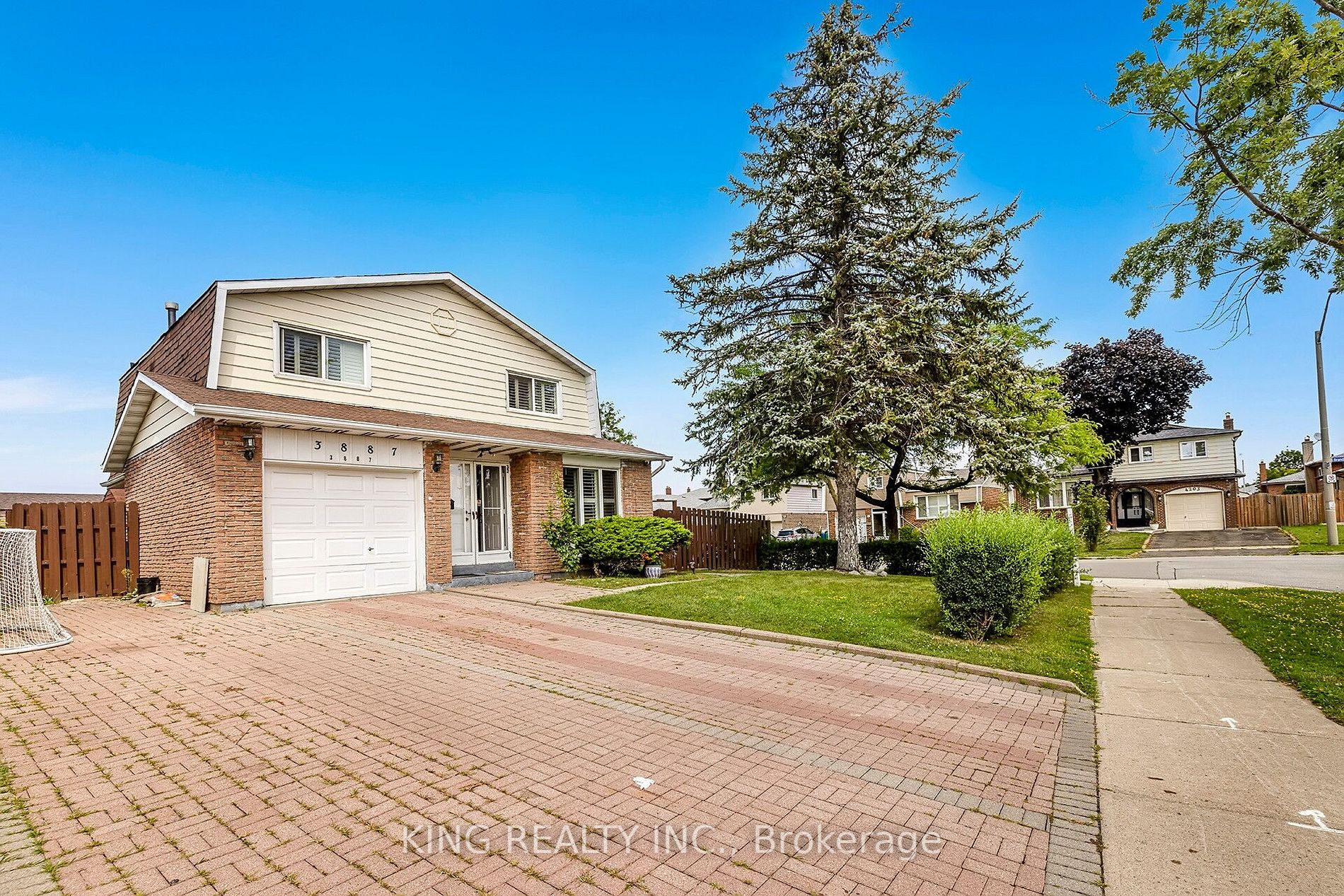 3887 Teeswater Rd