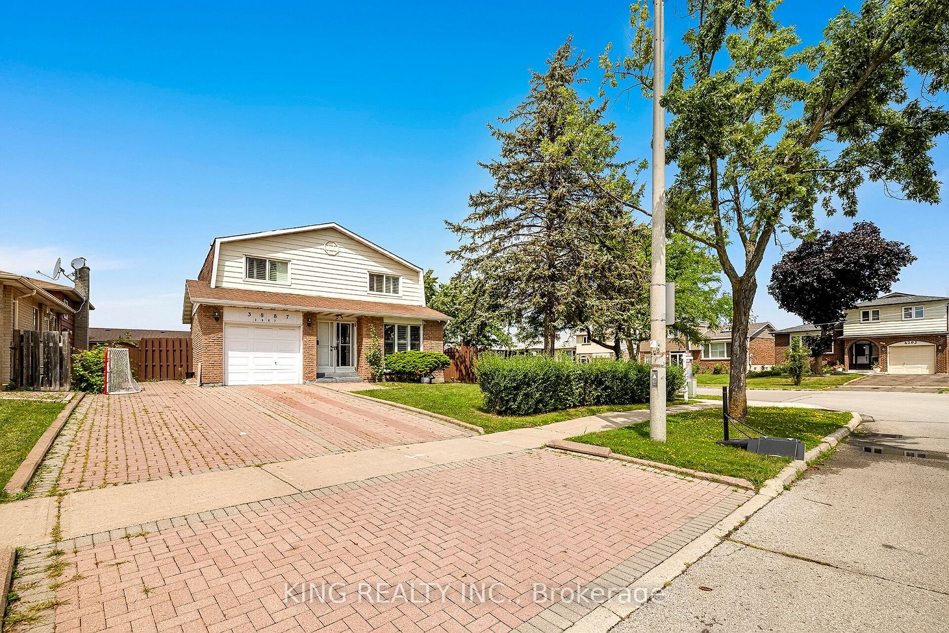 3887 Teeswater Rd