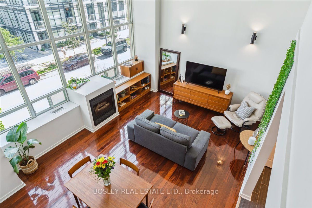 300 Manitoba Street, #215