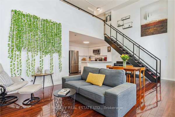 300 Manitoba St, Toronto