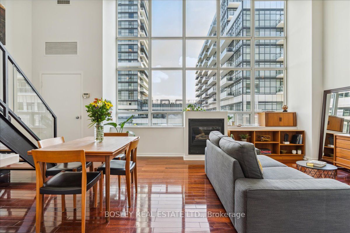 300 Manitoba Street, #215