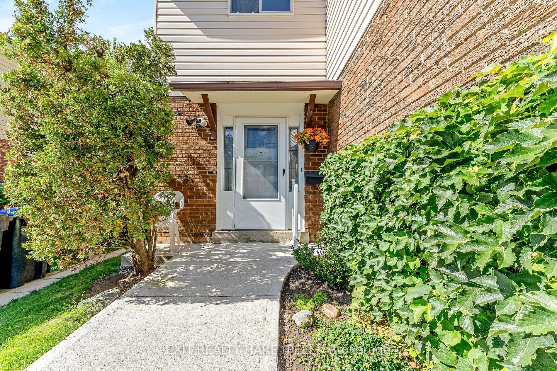 44 Horne Dr