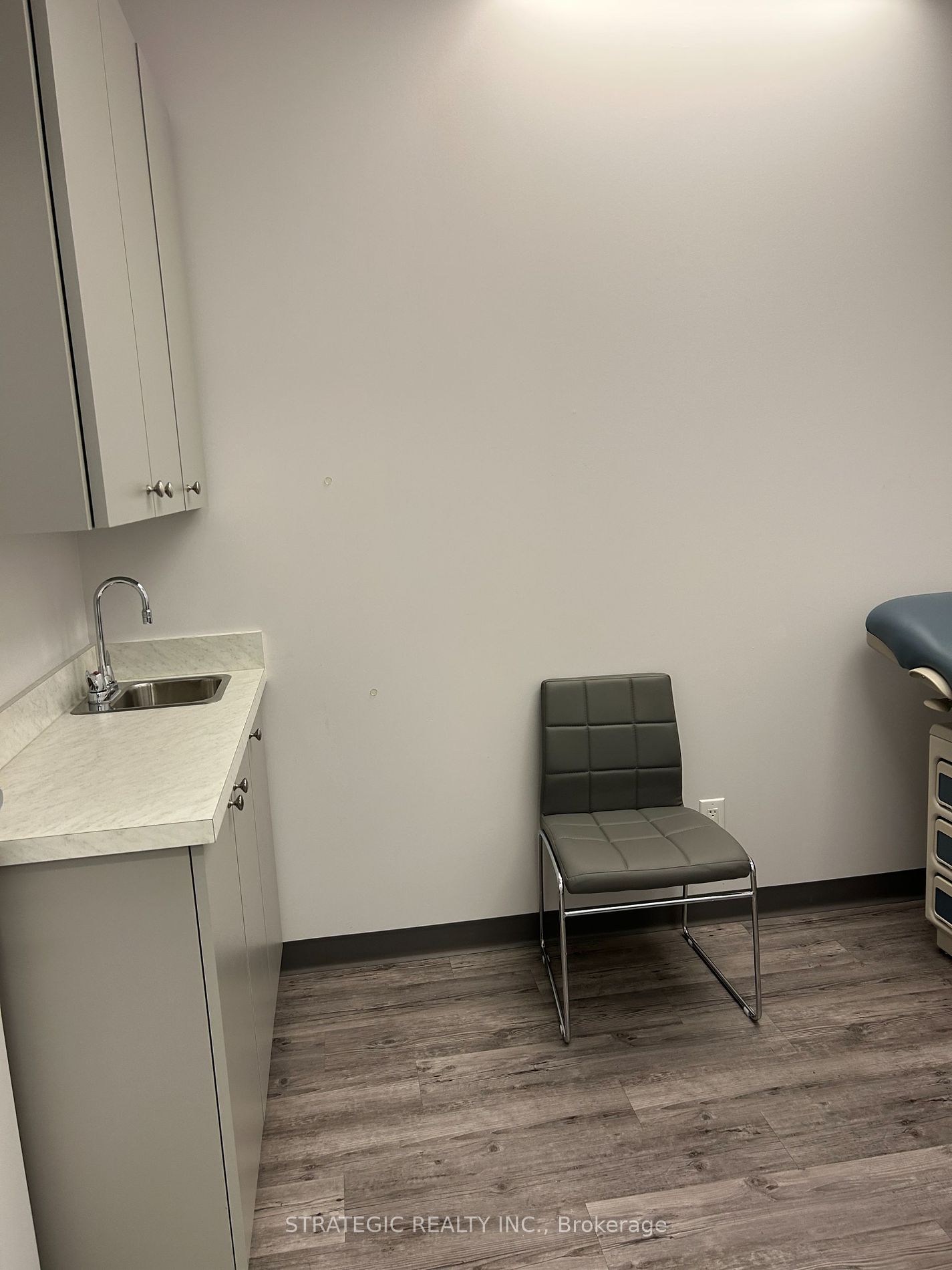 3075 Hospital Gate, #419