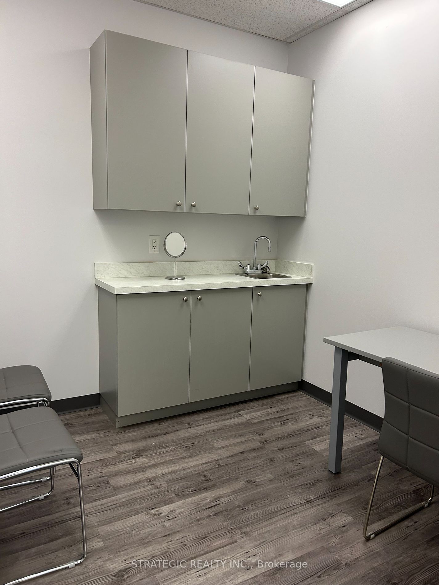 3075 Hospital Gate, #419