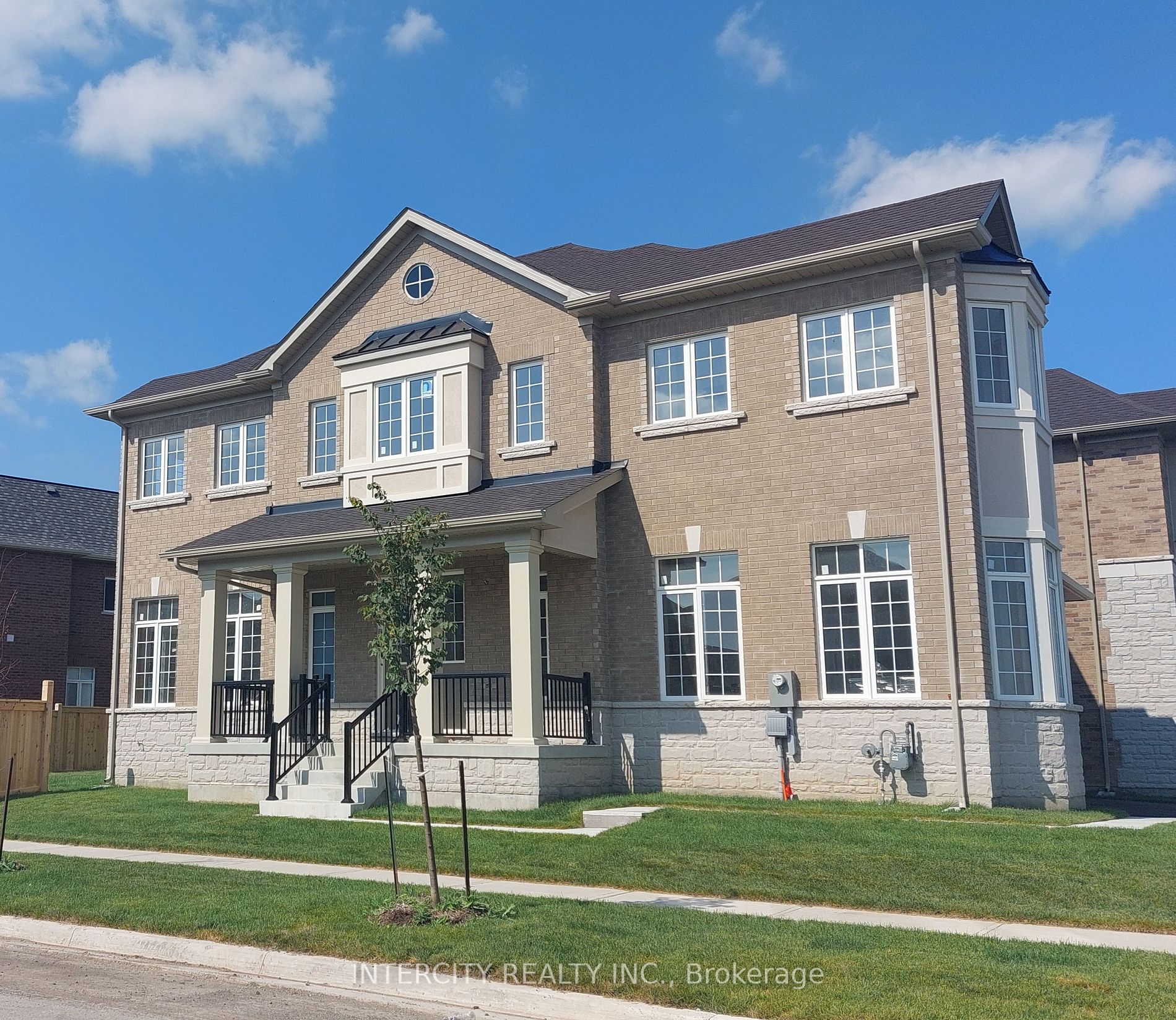 Listing W6741564 - Large Photo # 1