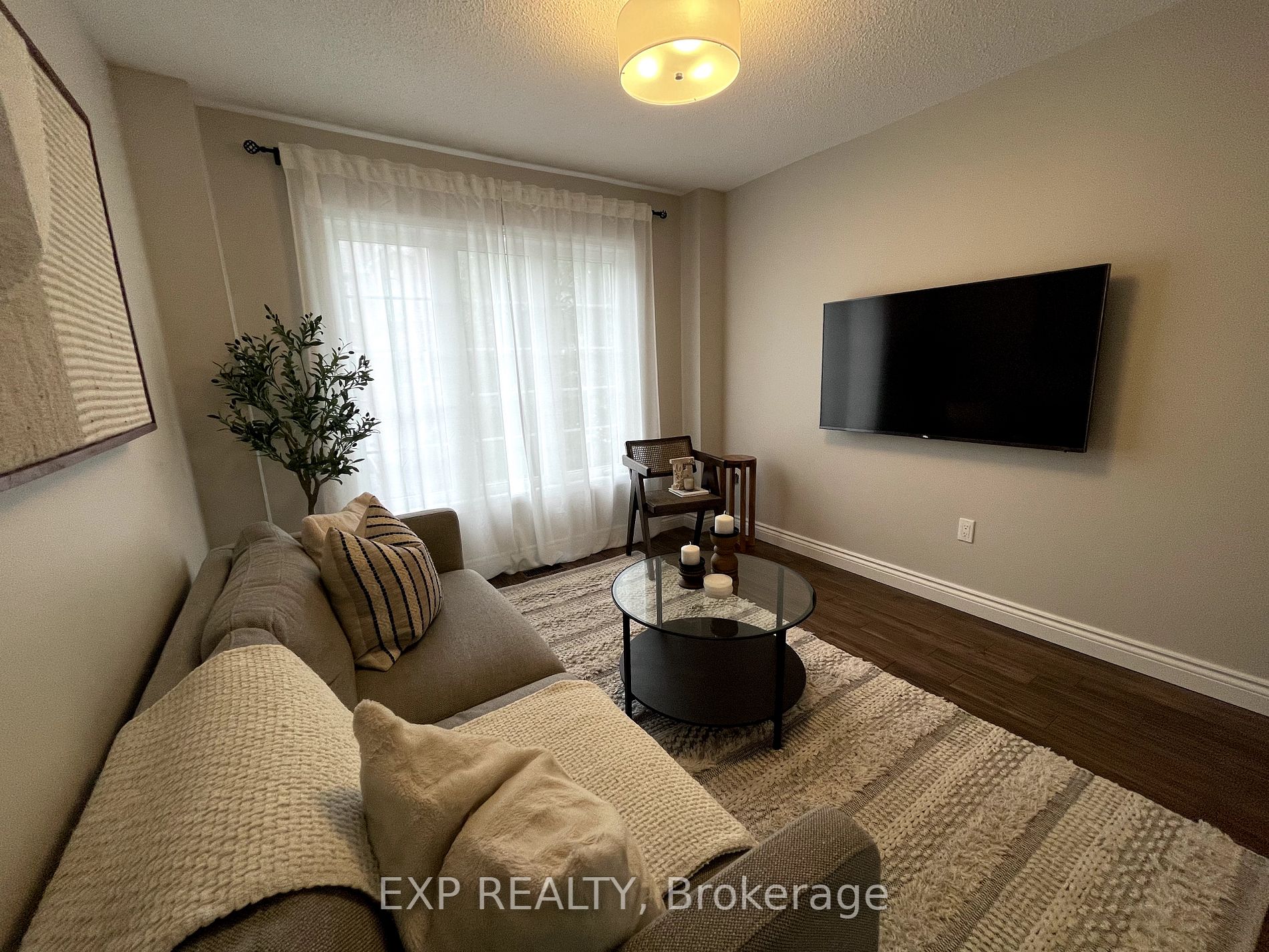 2 Clay Brick Crt, #110