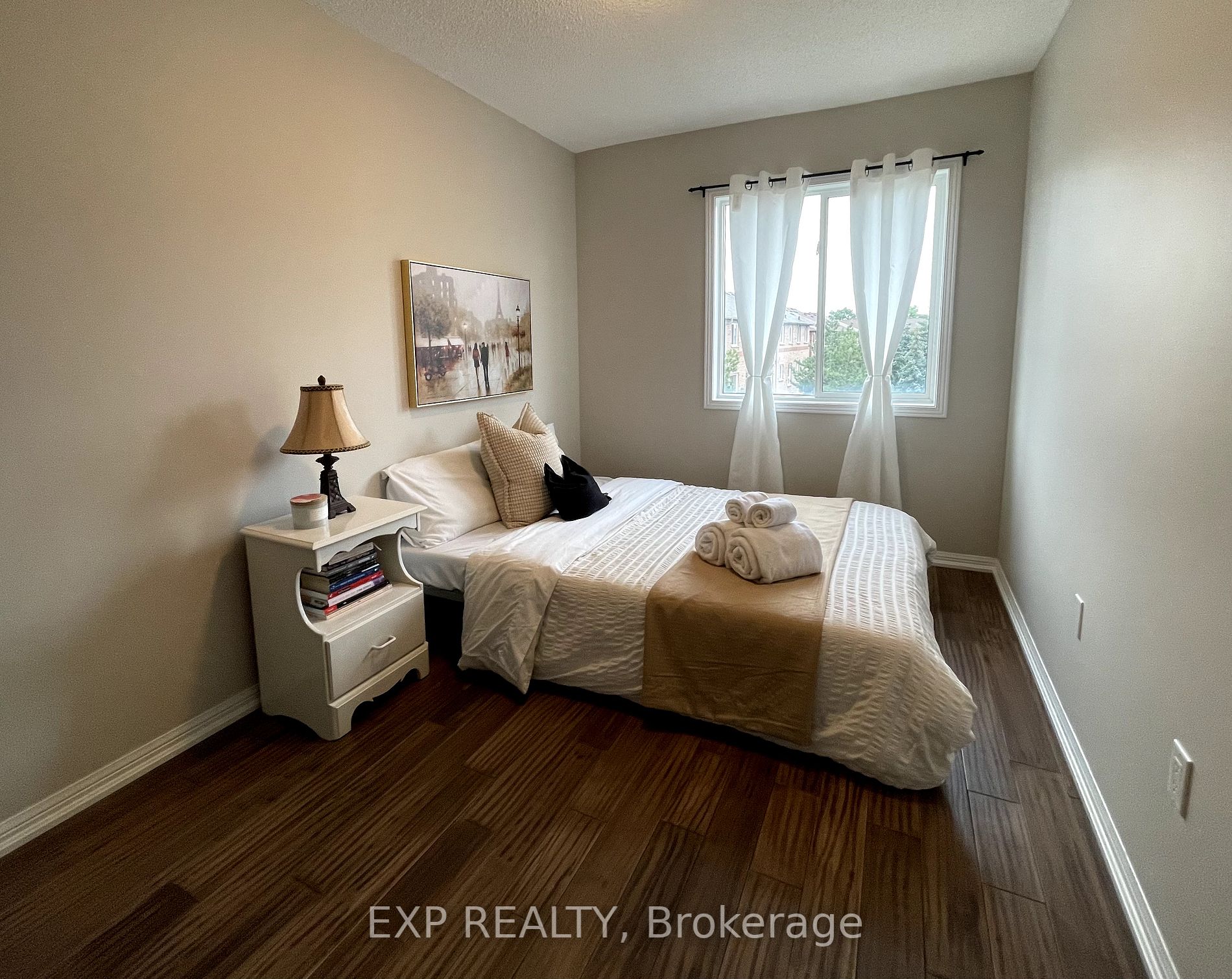 2 Clay Brick Crt, #110