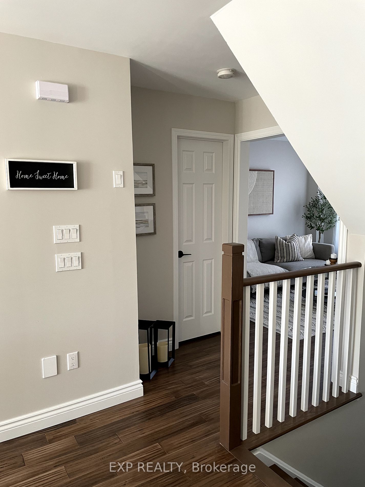 2 Clay Brick Crt, #110