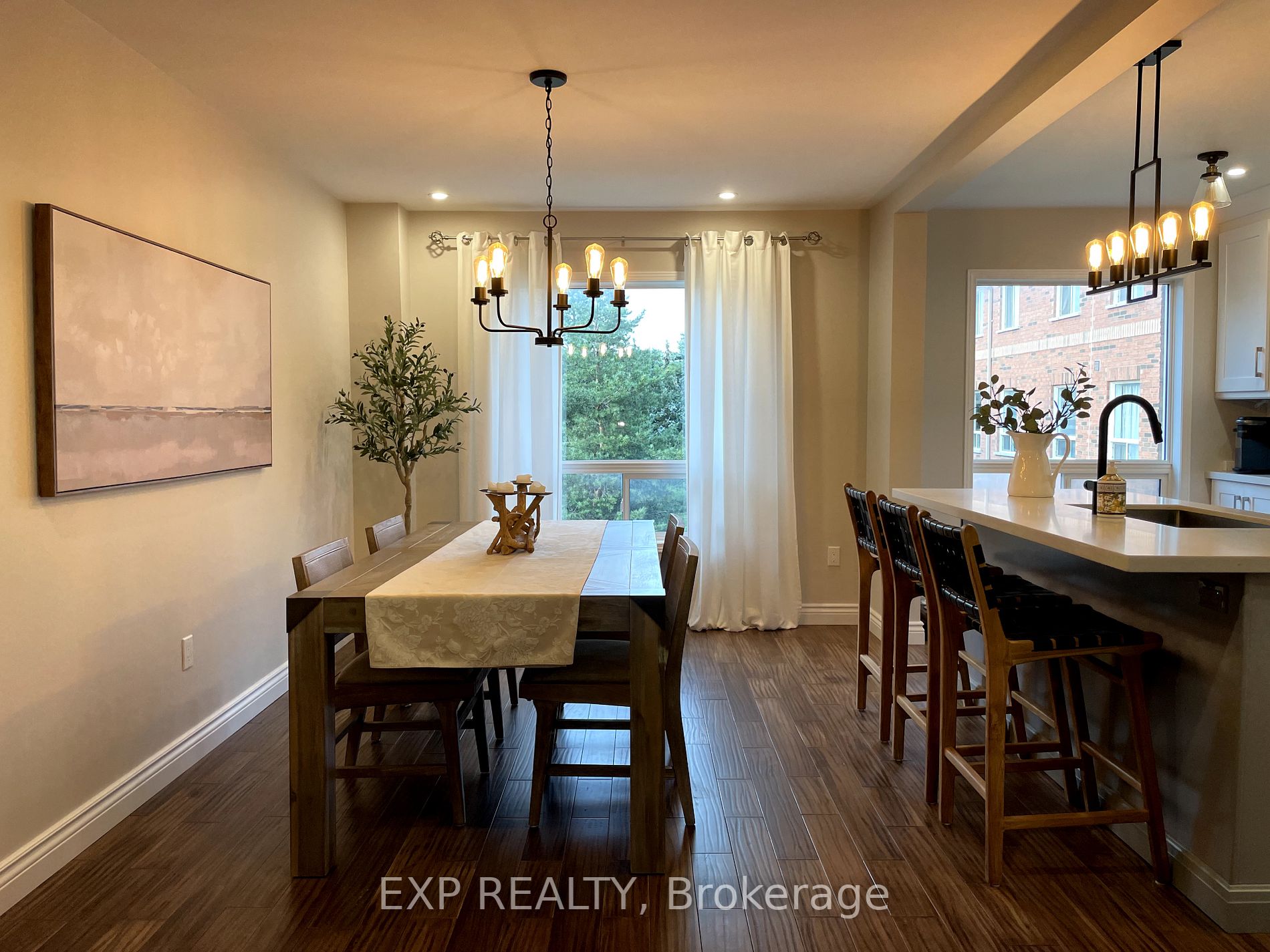 2 Clay Brick Crt, #110