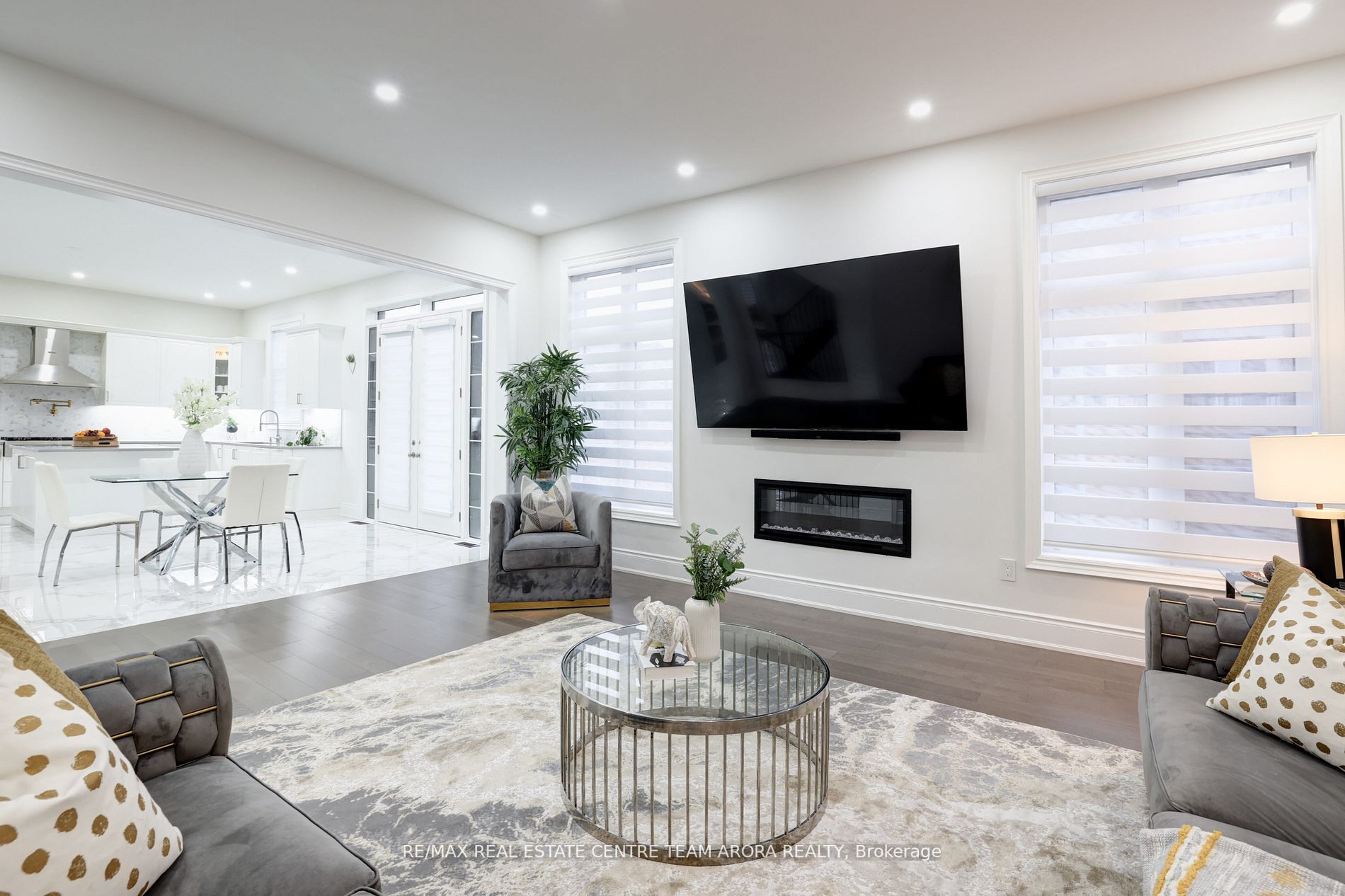 27 Rolling Acres Dr