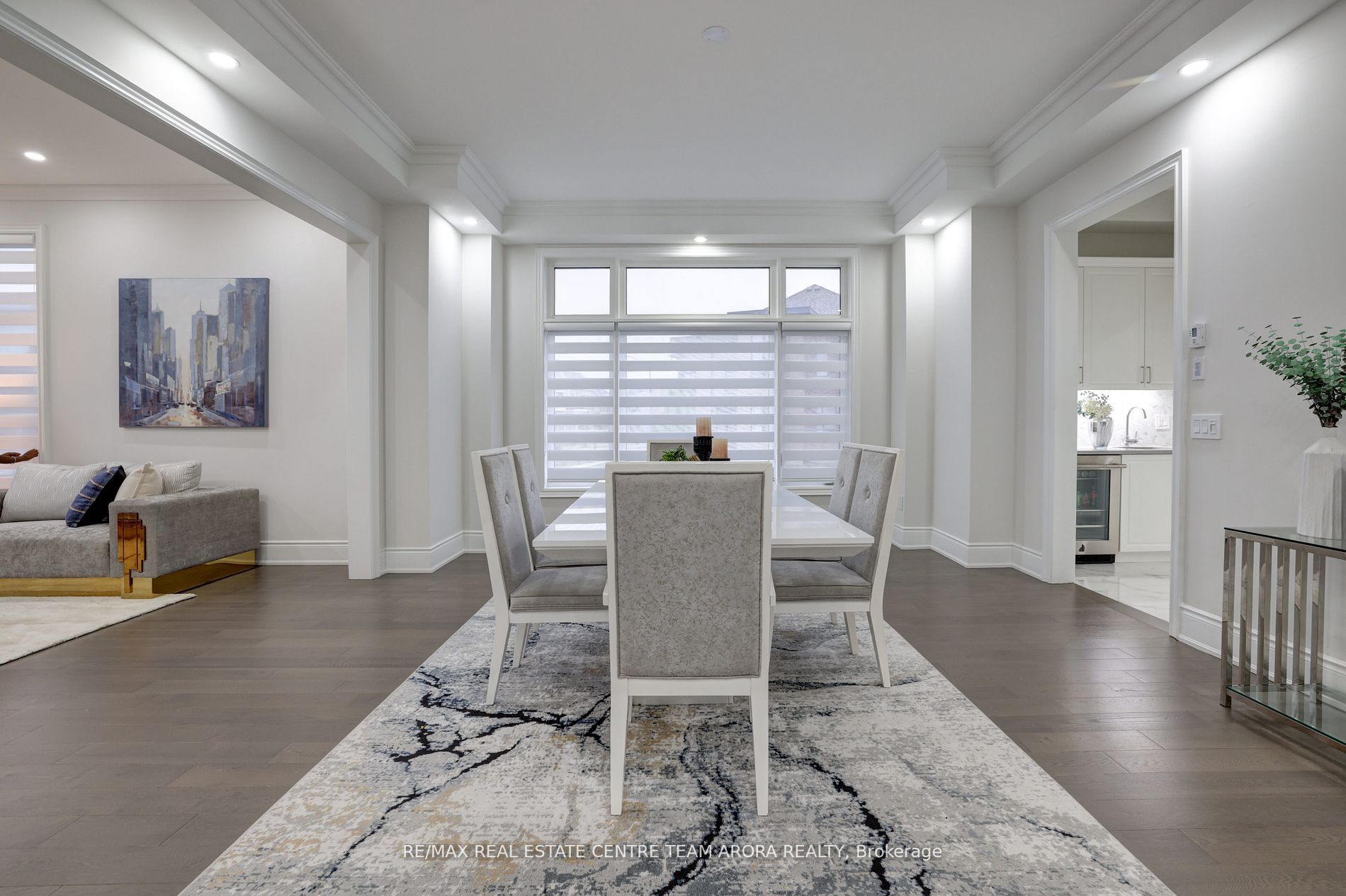 27 Rolling Acres Dr