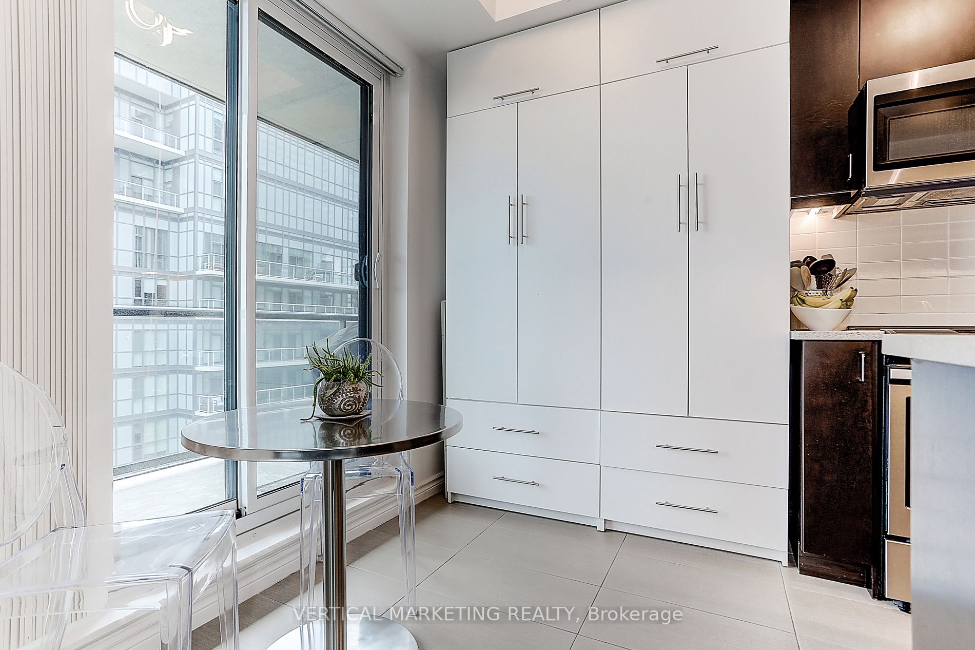 39 Annie Craig Drive, #1416