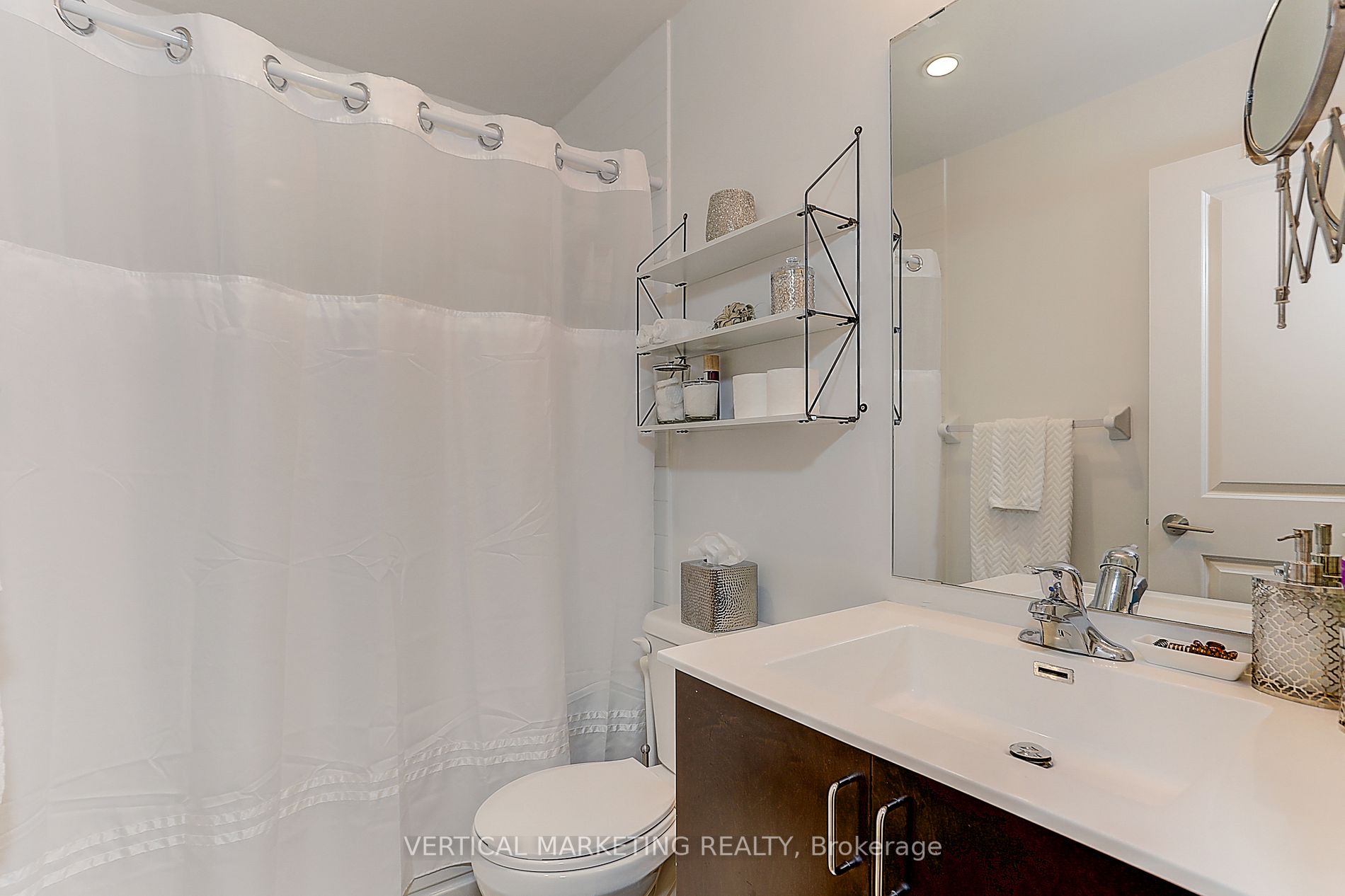 39 Annie Craig Drive, #1416