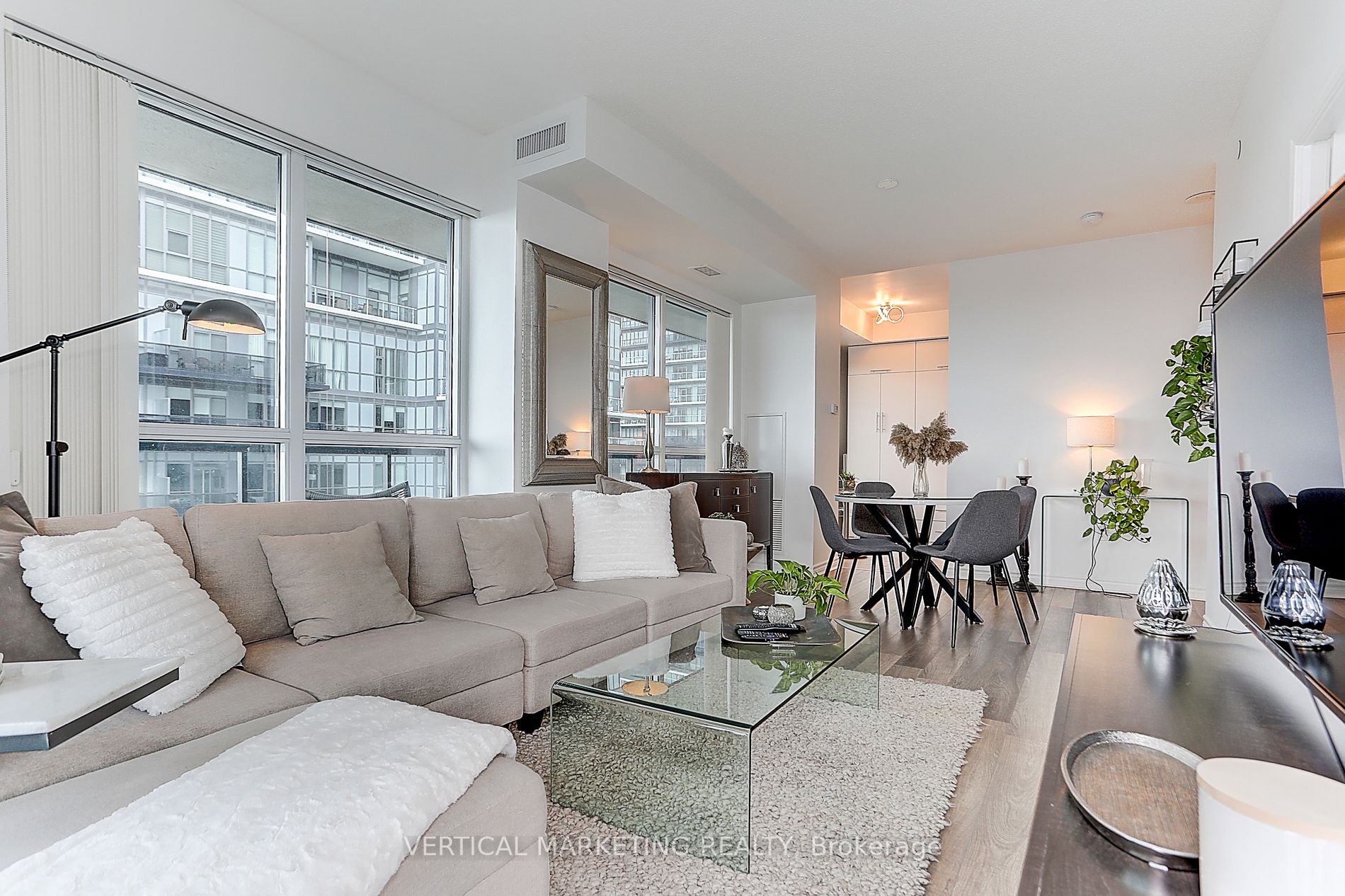 39 Annie Craig Drive, #1416