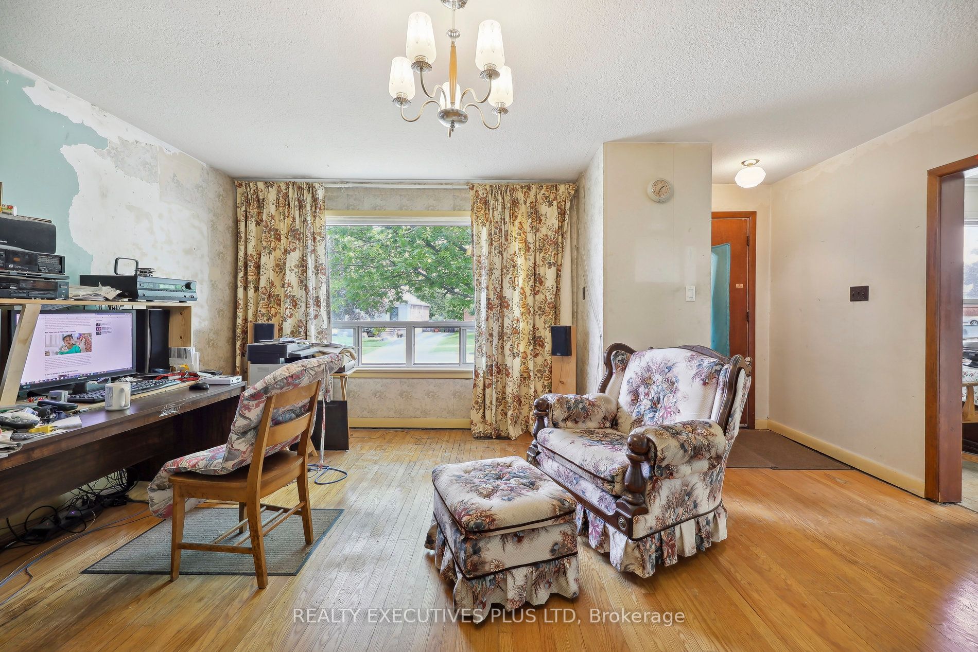 34 Stavely Cres