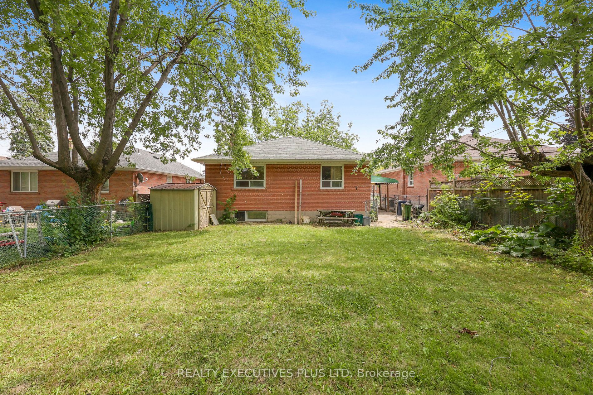 34 Stavely Cres