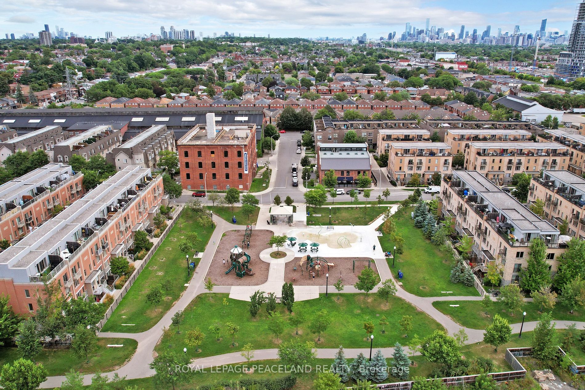 7 Foundry Avenue #117
