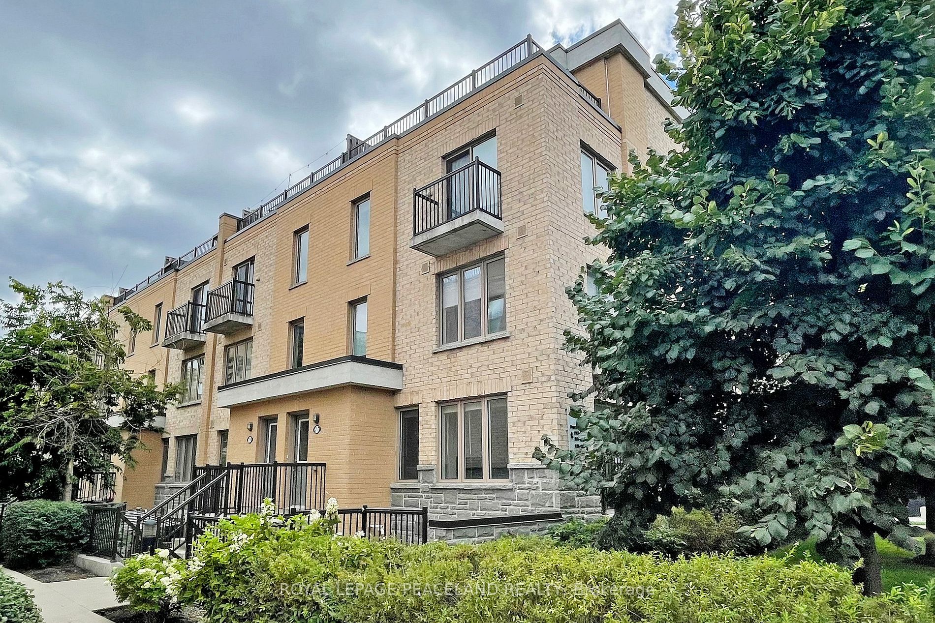 7 Foundry Avenue #117