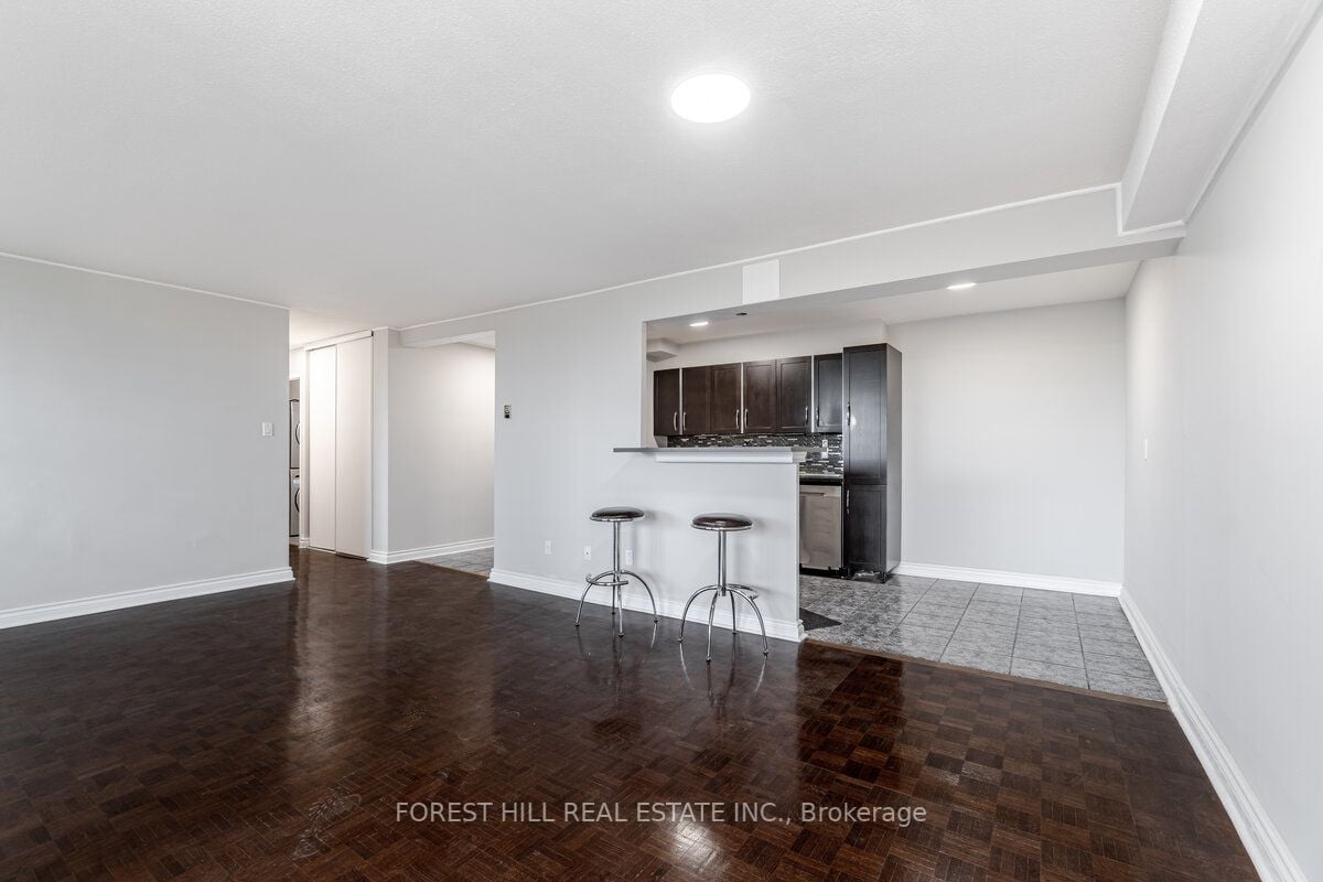 511 The West Mall, #503