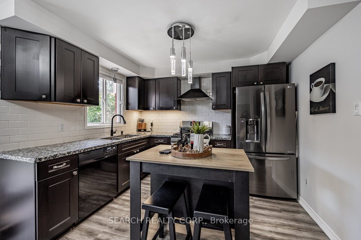 3388 Water Lily Crt