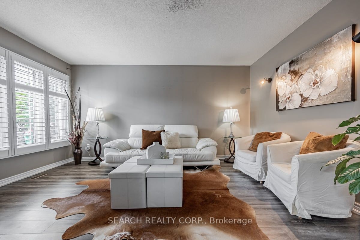 3388 Water Lily Crt