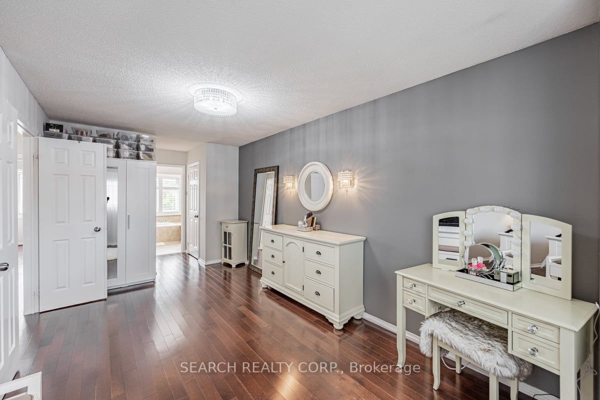 3388 Water Lily Crt