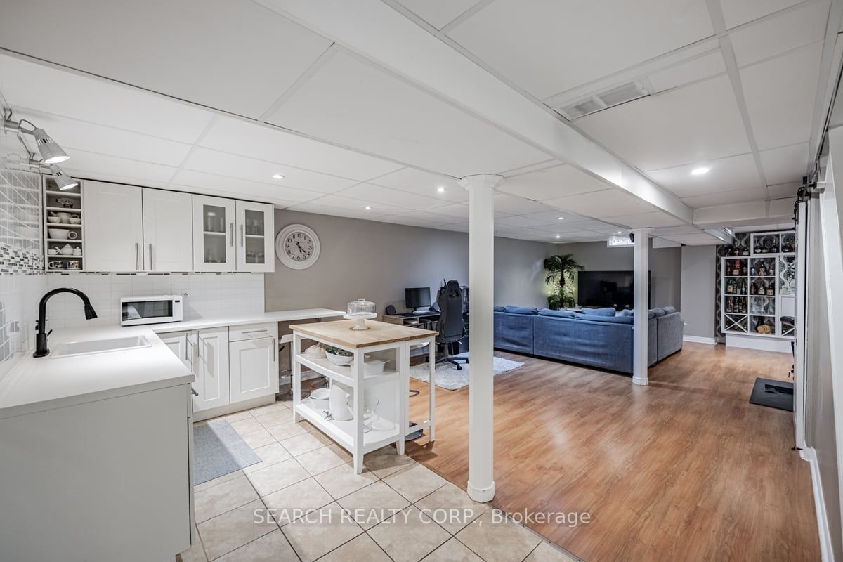 3388 Water Lily Crt