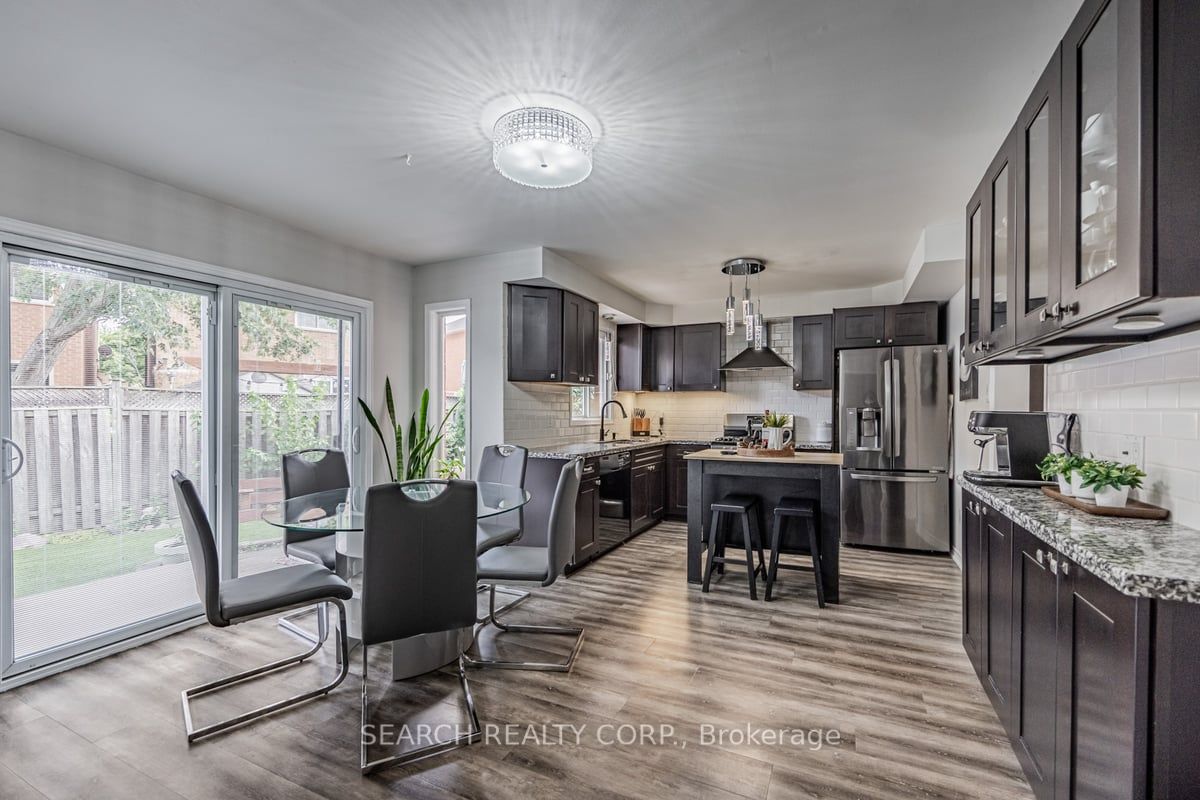 3388 Water Lily Crt