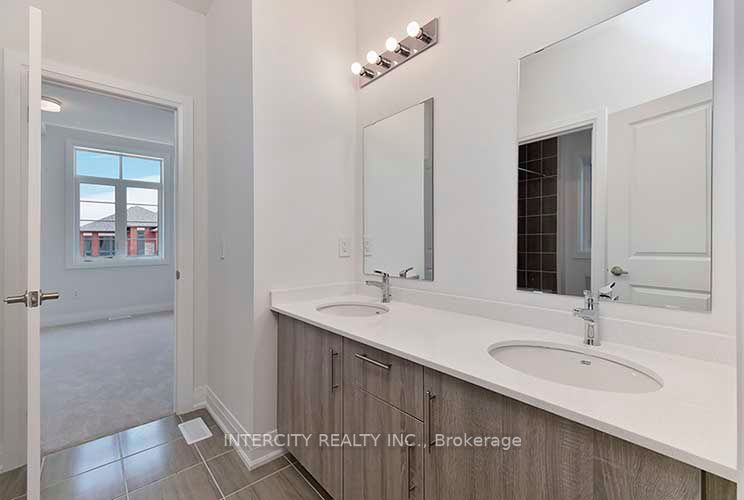 54 Jura Cres