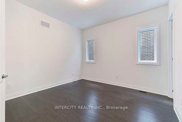 54 Jura Cres