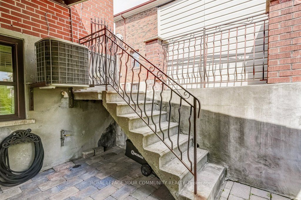 31 Donofree Rd