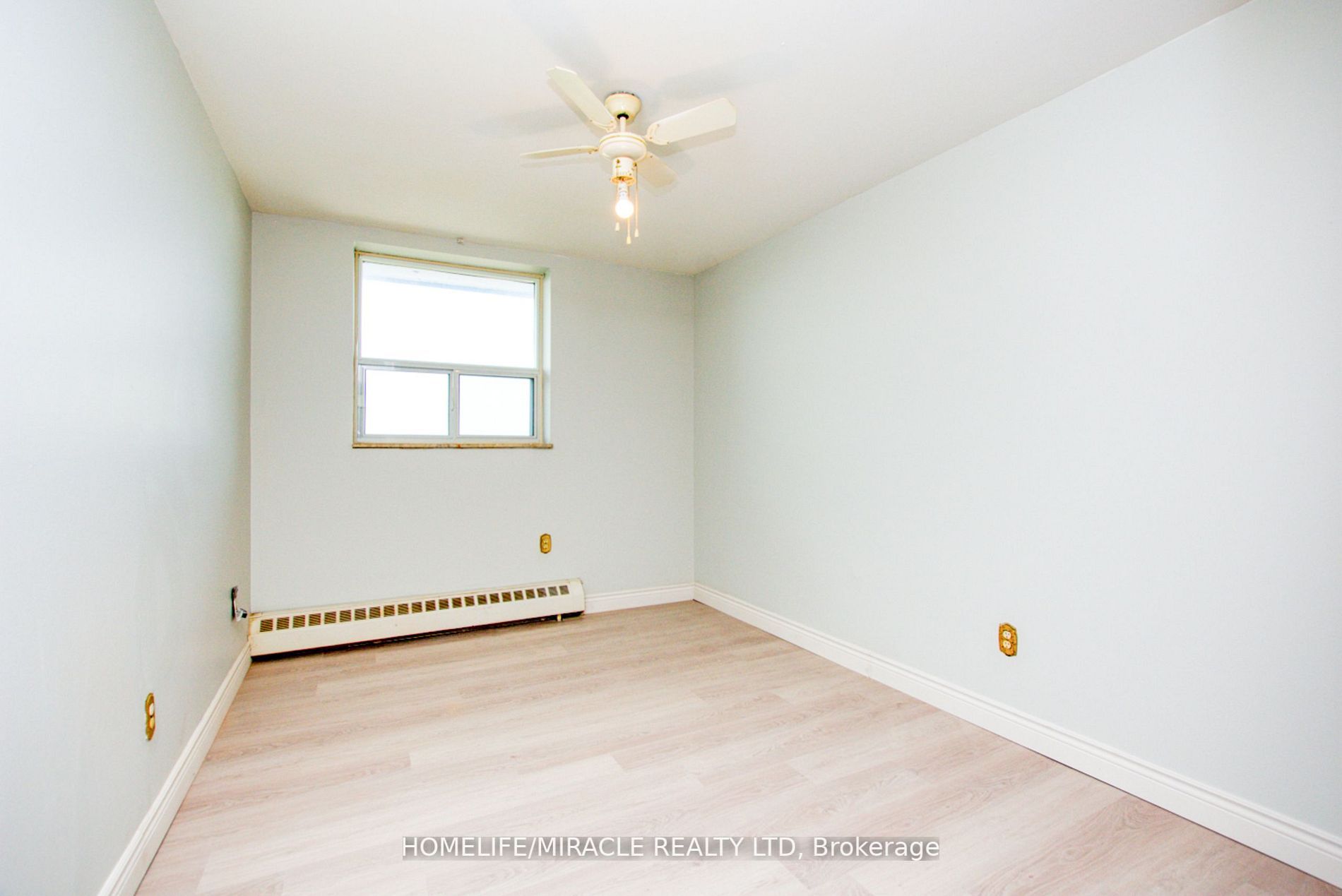 3533 Derry Road E, #801