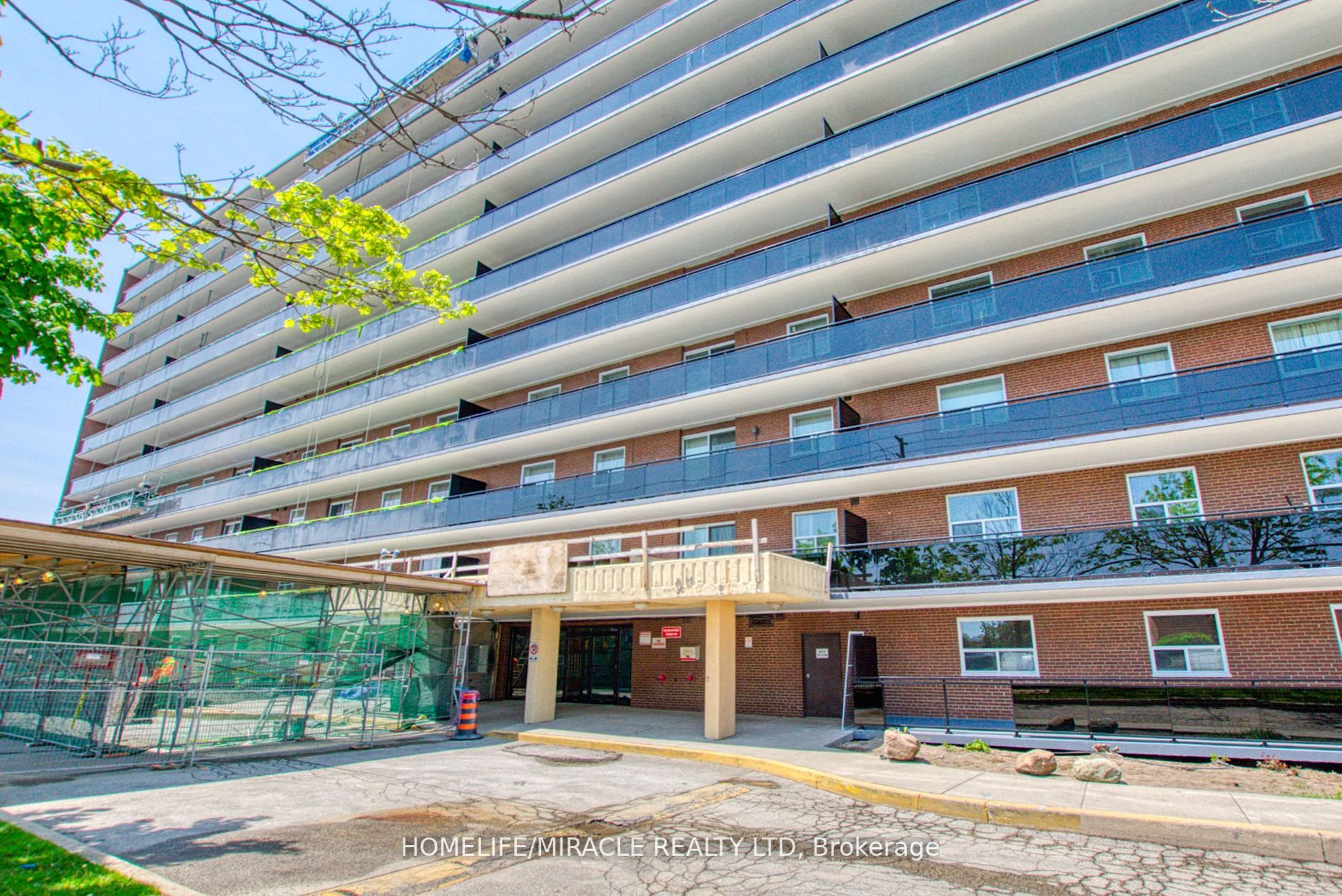3533 Derry Road E, #801