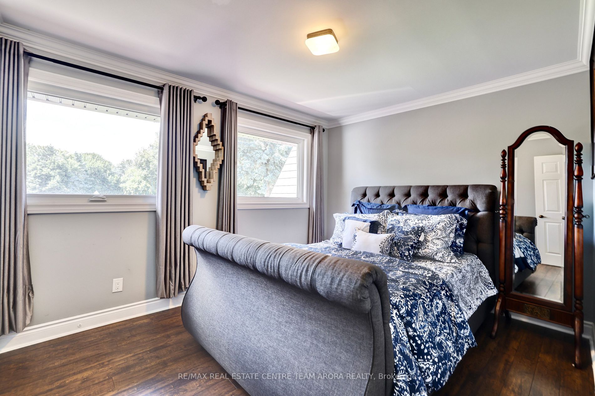 14 Huttonville Dr