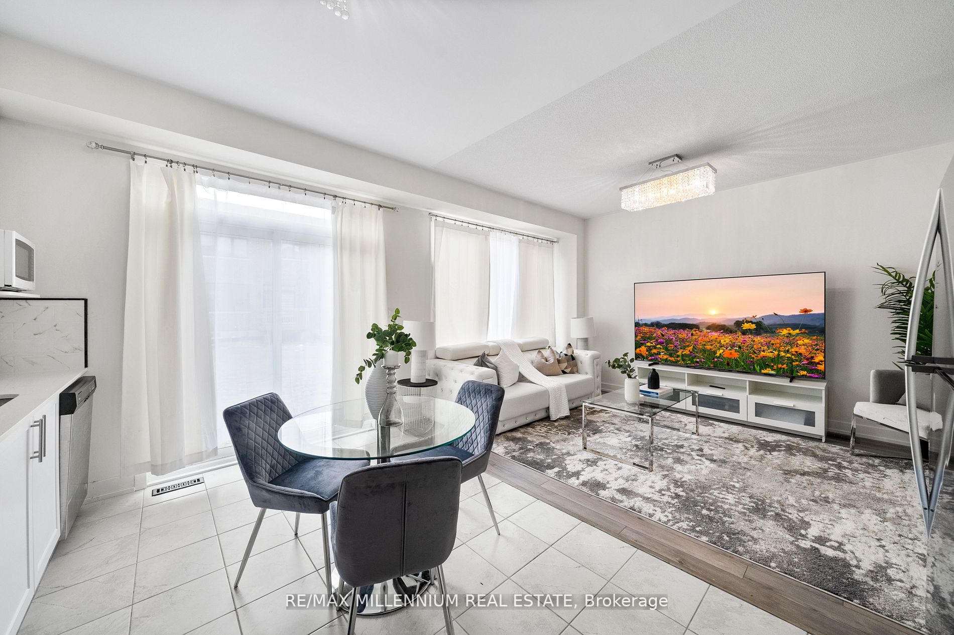 1554 Labine Pt
